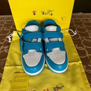 Off-White out of office strap blue white size 32